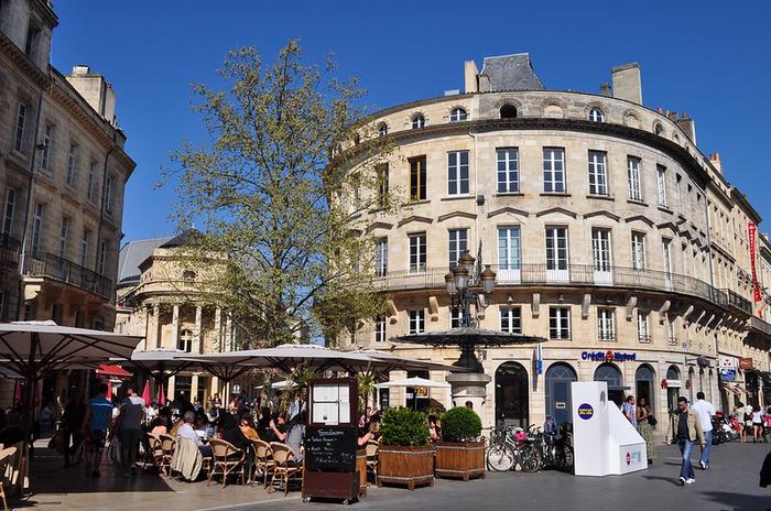 BORDEAUX - Immobilier - CENTURY 21 Primrose  - angle rue Montesquieu et cours de l'Intendance