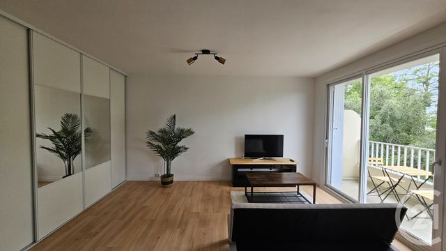 Appartement T4 à vendre - 4 pièces - 80.77 m2 - BORDEAUX - 33 - AQUITAINE - Century 21 Primrose